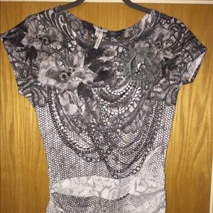 Maurice’s dressy t-shirt tip. Never worn!